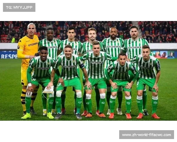 世俱杯小组赛帕尔梅拉斯与波尔图激战成平局双方难分胜负 世俱杯小组赛帕尔梅拉斯与波尔图激战成平局双方难分胜负